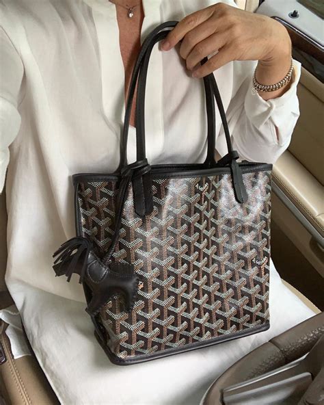 goyard paris price 2019|Goyard artois pm bag price.